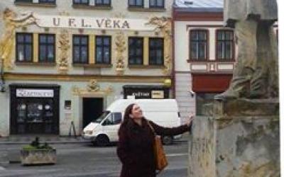 Literární buditelé Klárka Smolíková a F. L. Věk
